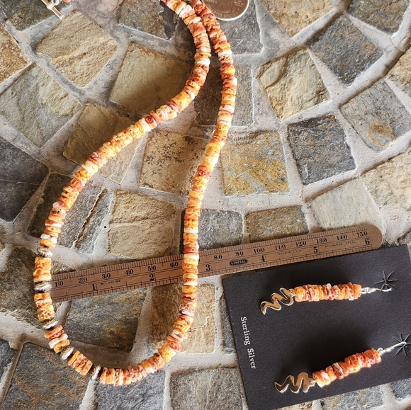 Sterling Silver Spiny Oyster Beaded Necklace SET - Picture 12 of 14